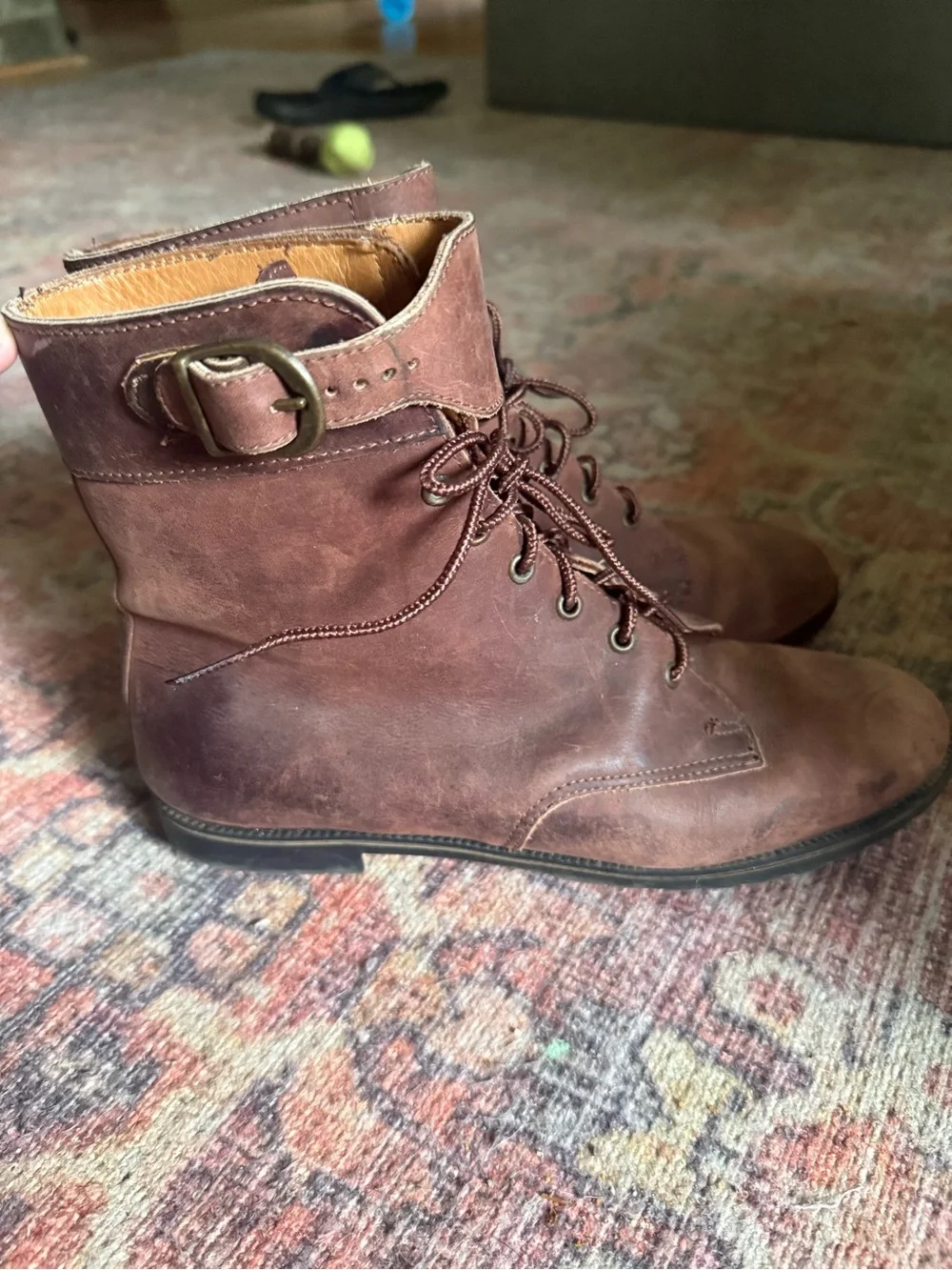 N/A classic brown